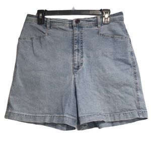 Gloria Vanderbilt Demin Jean Shorts size 14